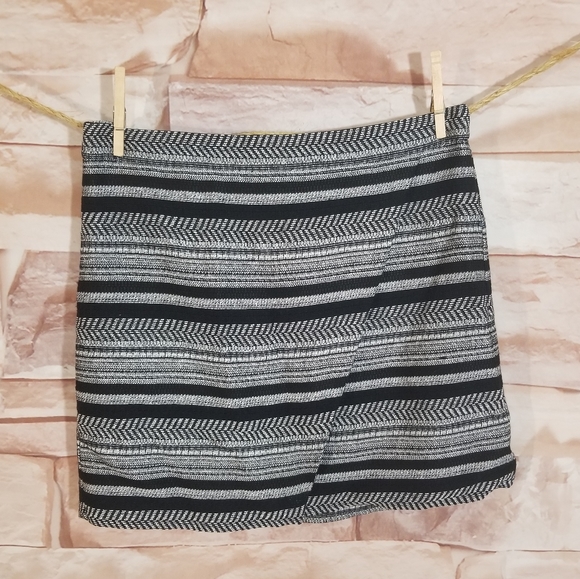 J. Crew Dresses & Skirts - J Crew Woven Striped Mini Skirt